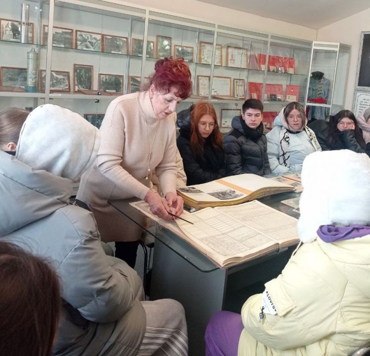 Учебная практика студентов на конюшне В.И. Фомина