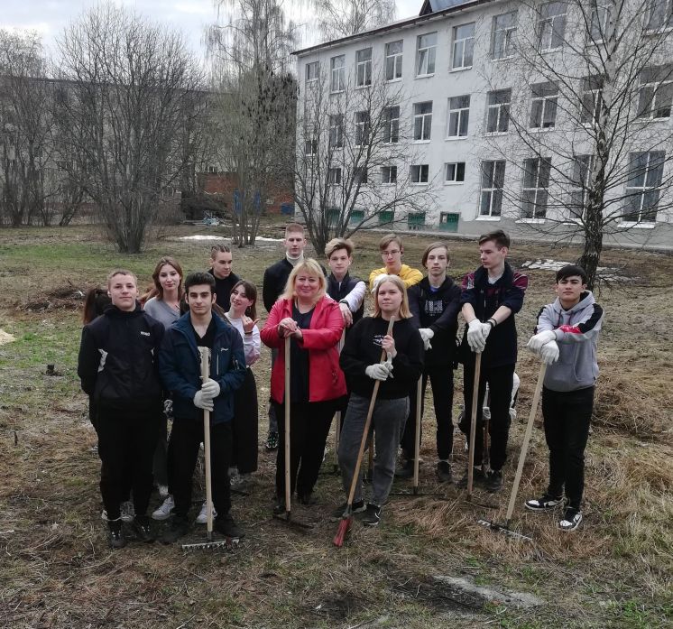 Череда субботников продолжается