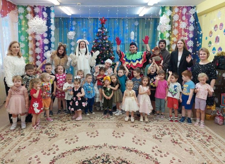 Студенты подарили волшебное утро воспитанникам детского сада