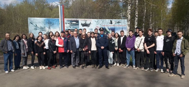 Первое знакомство с армейской жизнью